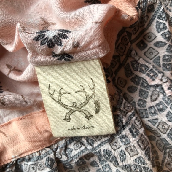 Spell Lionheart blouse - Picture 9 of 10